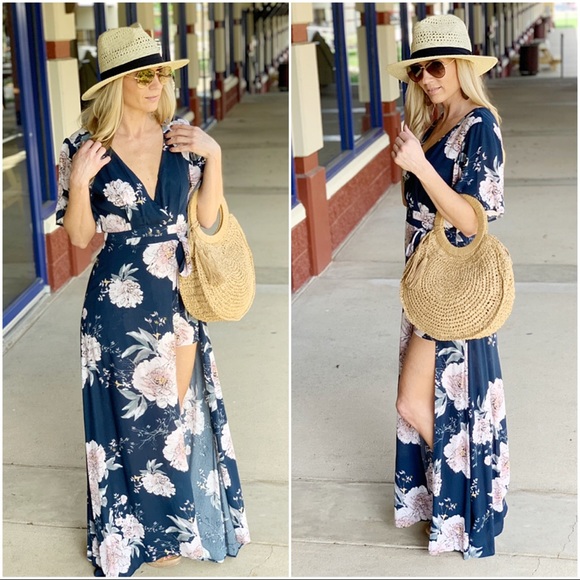 Infinity Raine Dresses & Skirts - ✨LAST ONE✨Navy floral romper maxi dress